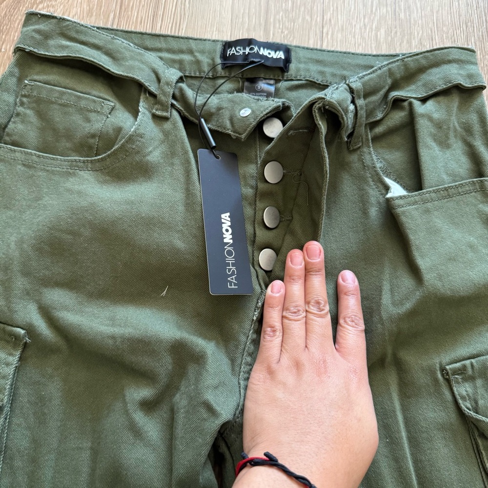 Lot Bundle of 2 Fashion Nova Out for Tonight Fold Over Cargo Denim Pants Small - Picture 6 of 12